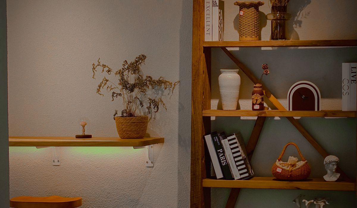 Simple Ways to Display Books Without Cluttering a Room
