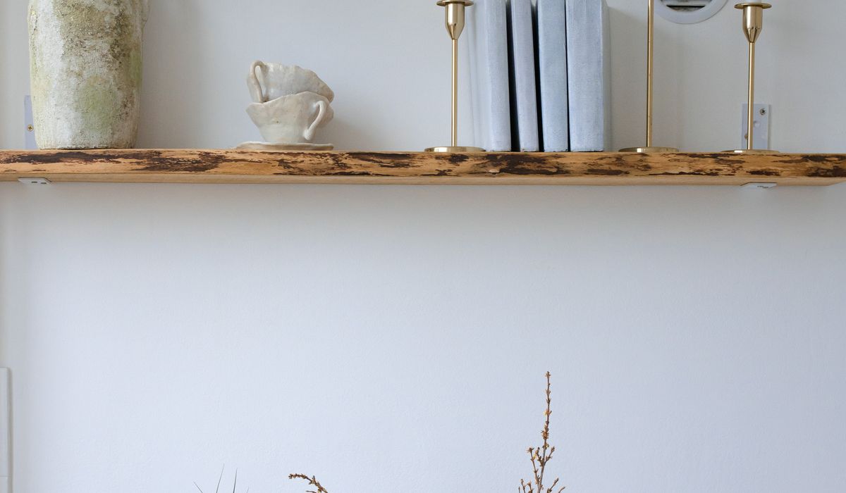 Small Hallway Decorating Ideas to Make Space Feel Bigger